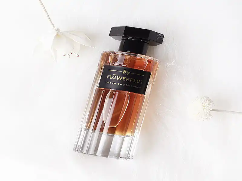 YZ-B014 100ml textured glass perfume bottle detail – YiZhou Packaging
