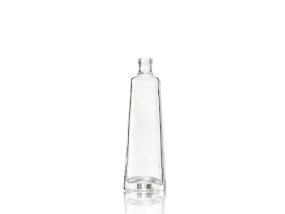 Slender T-shaped 750ml whiskey bottles — a classic design for spirits packaging