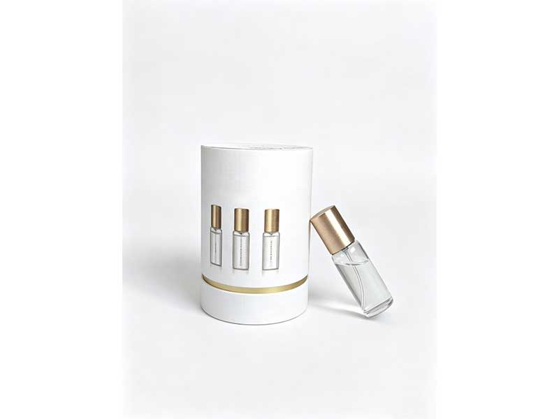 Paper tube and bottle set