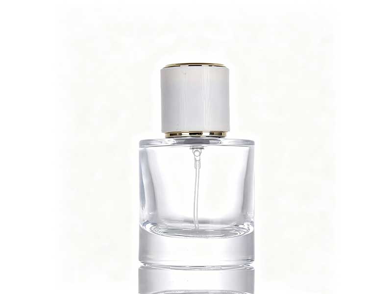 YZ-B001 30ml glass bottle for perfume packaging close-up